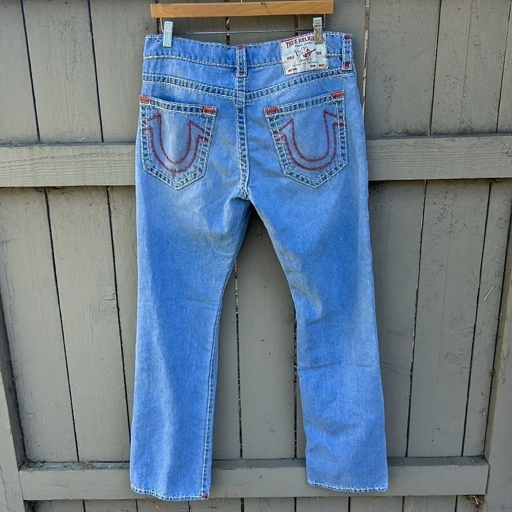 True Religion Ricky Relaxed Straight Jeans Sz 32 With Orange Stitching.